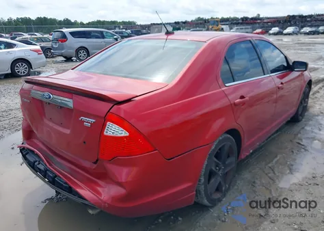 2011 Ford Fusion Sport z USA, uszkodzony, nr VIN 3FAHP0DC2BR124167